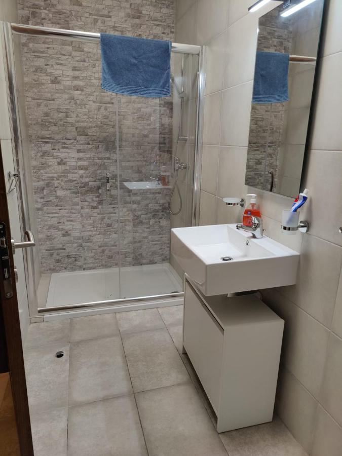 Caribbean Cocktail Apartment Marsaskala Bagian luar foto